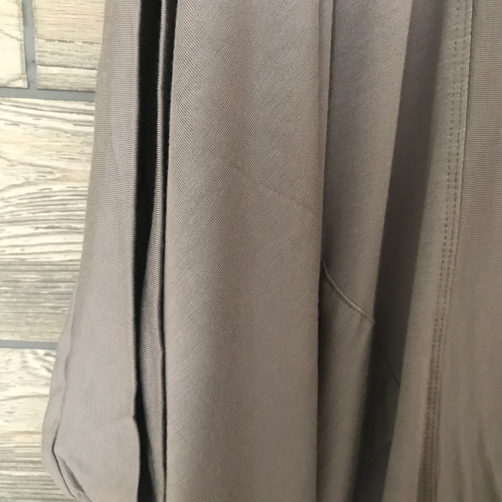 LAST 2▪️Taupe Oversized Cardigan - Picture 7 of 7